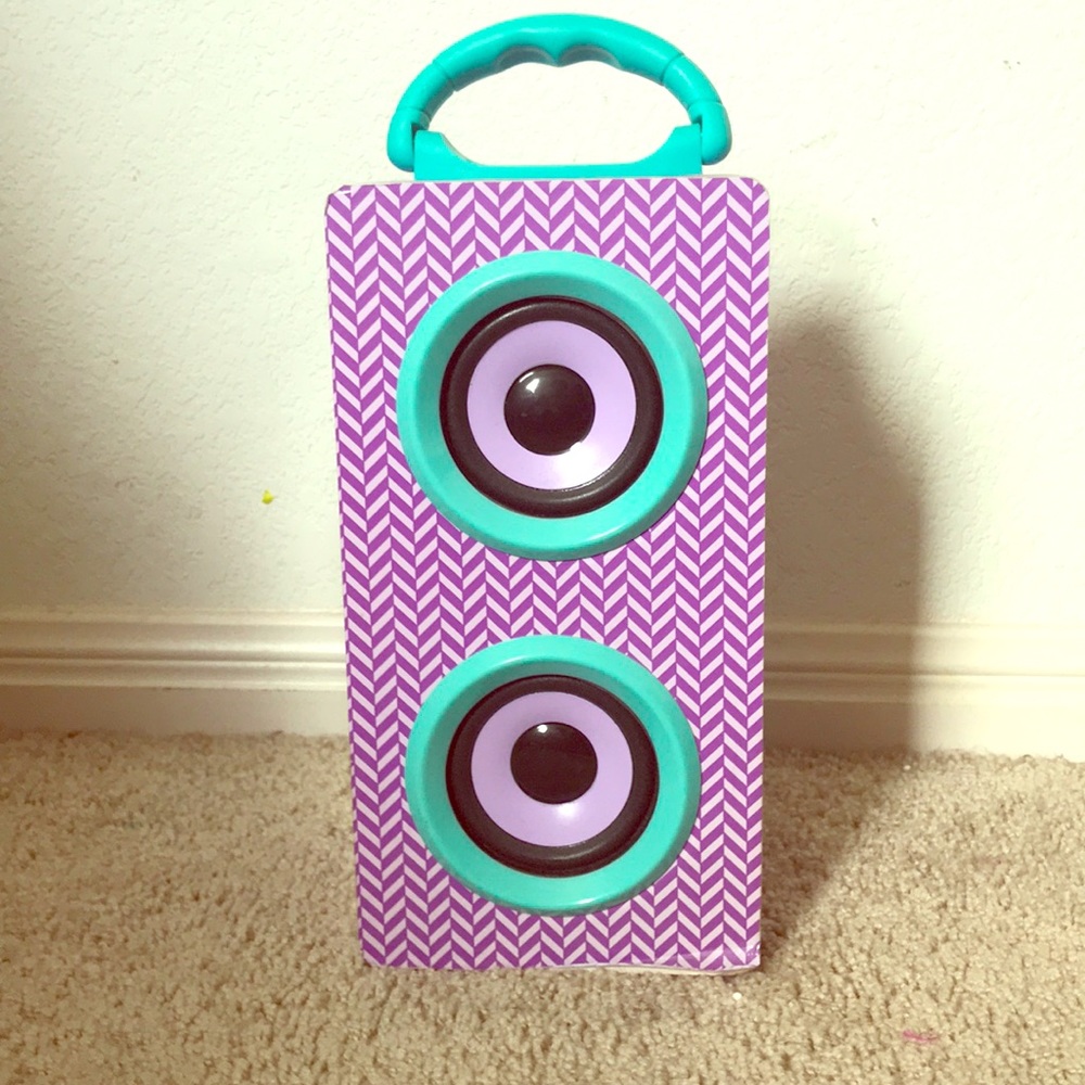 A loud speaker